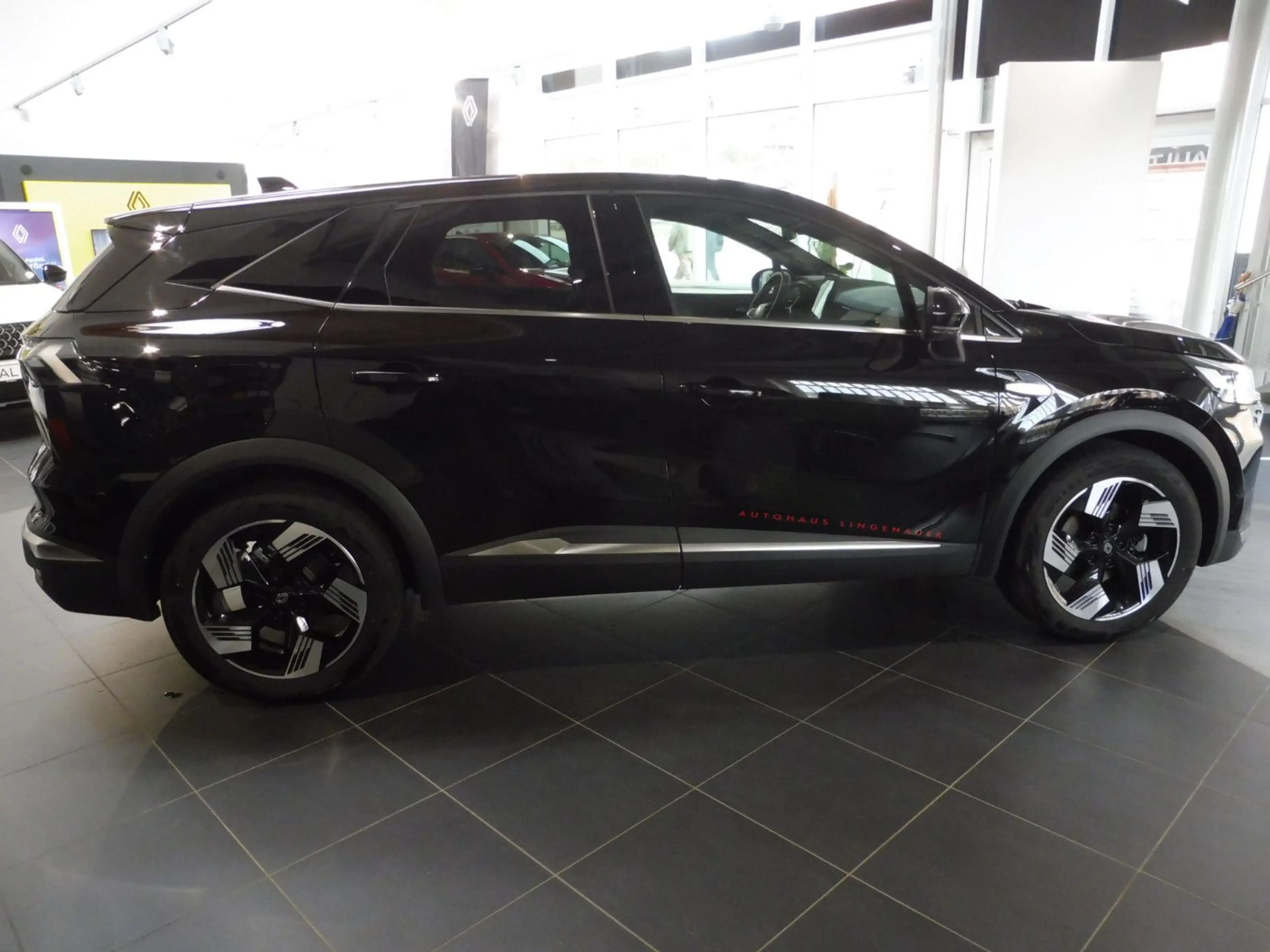 Renault Symbioz 145 E-Tech Full Hybrid Techno — photo 8