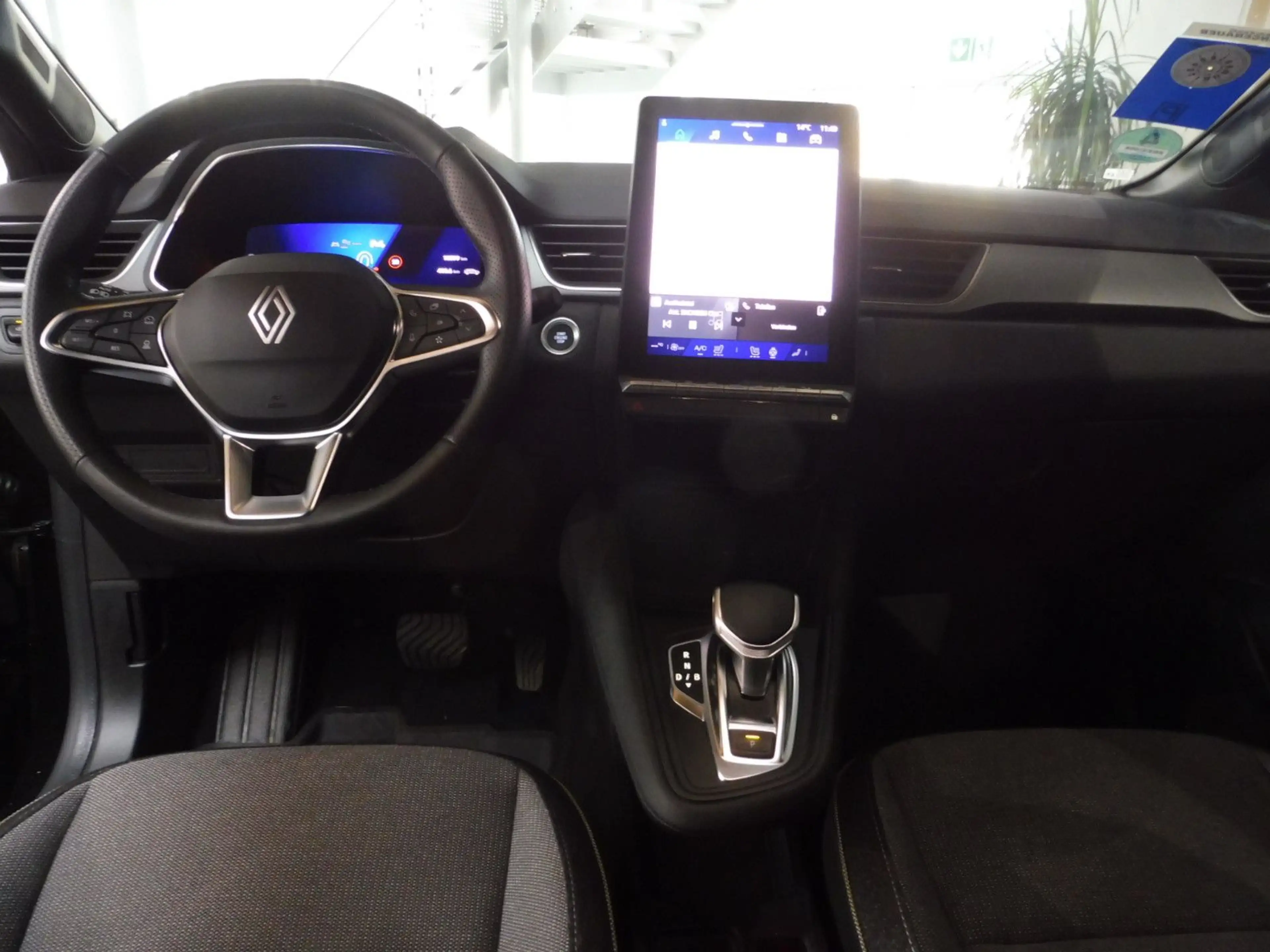 Renault Symbioz 145 E-Tech Full Hybrid Techno — photo 14
