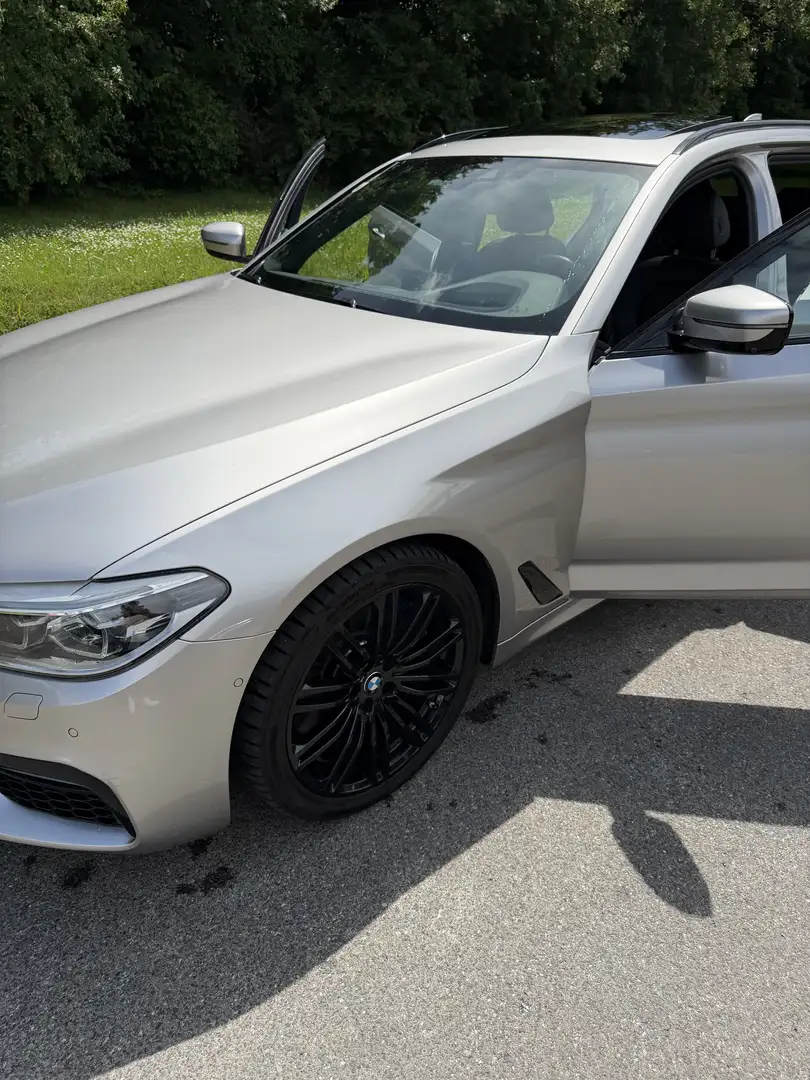 BMW 540 BMW 540d xDrive Touring G31 M Sport Paket! - 2