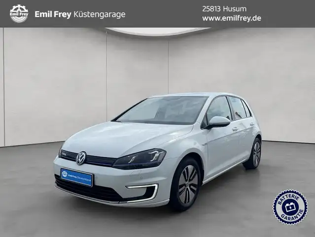 Volkswagen e-Golf e-Golf NAVI SHZ GJR PDC GRA LED