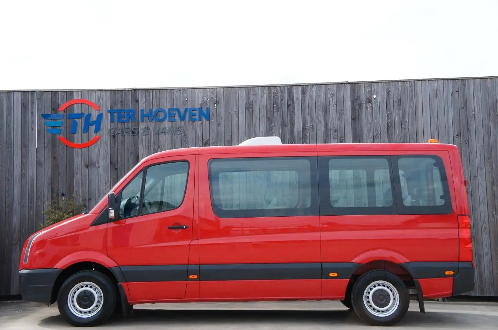 Volkswagen Crafter 2.5 TDi 9-Sitzer Klima Standheiz. 80KW Rot - 1