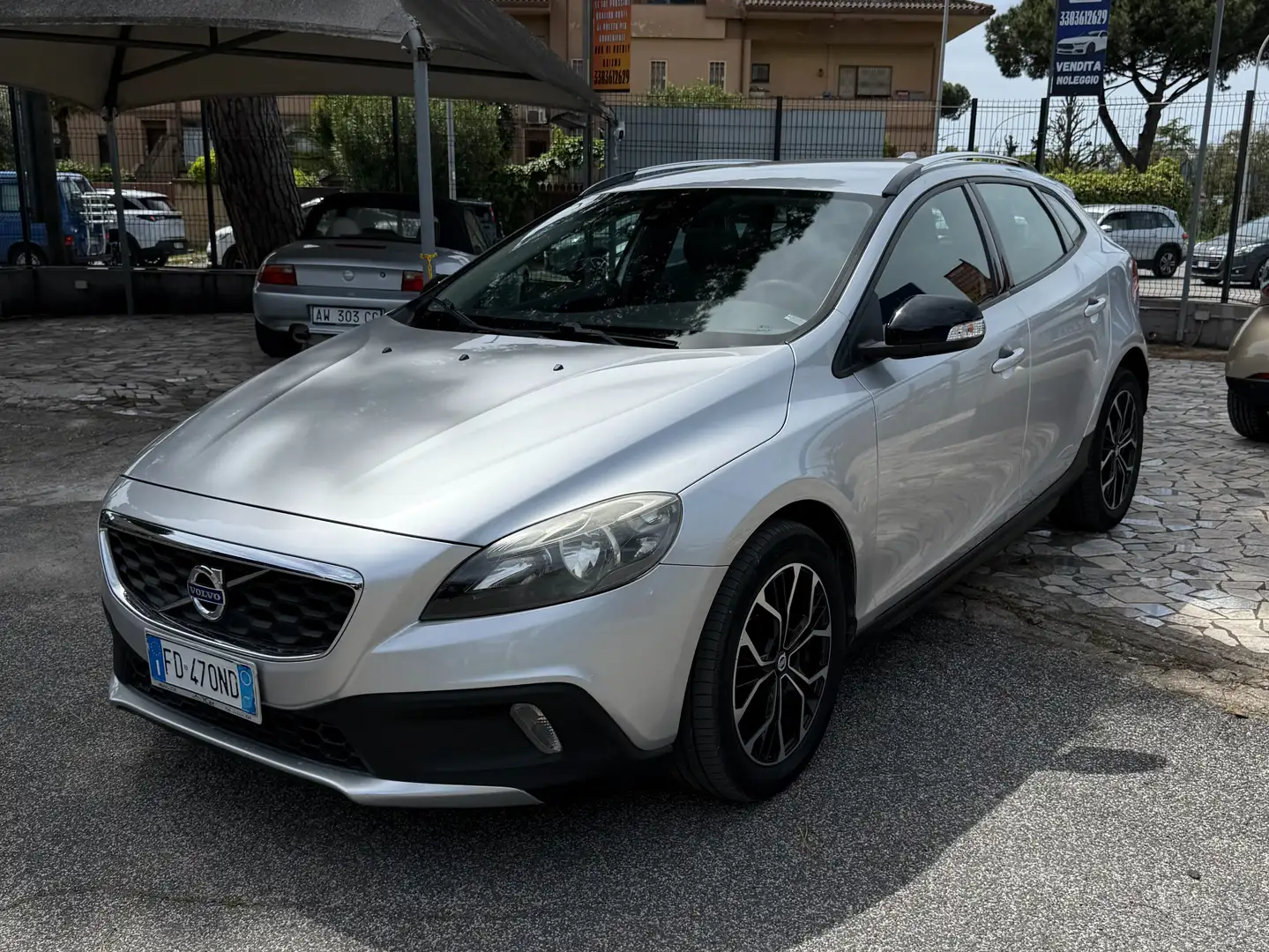 Volvo V40 Cross Country V40 Cross Country 2.0 d2 Kinetic geartronic Argintiu - 2