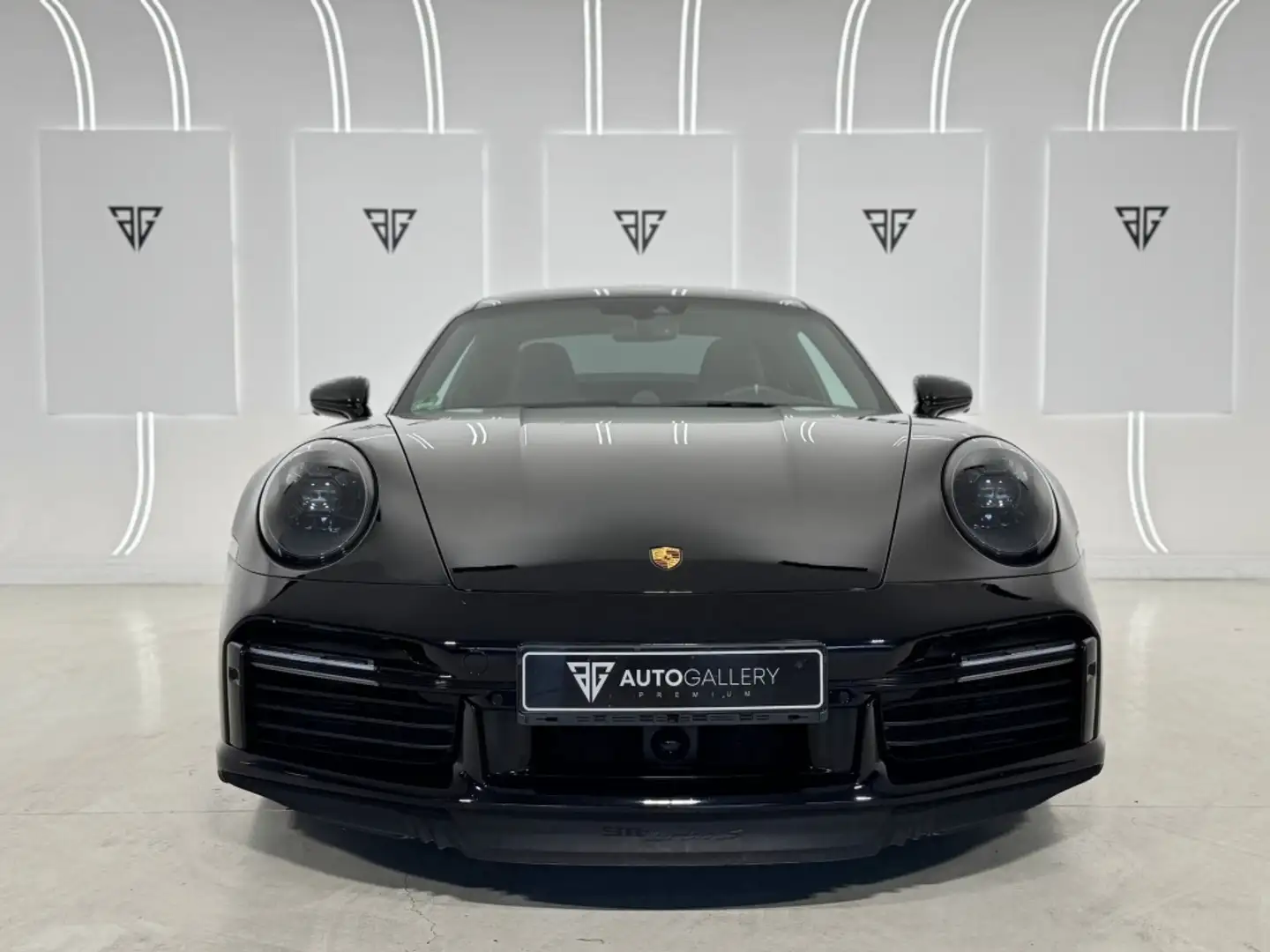 Porsche 992 Turbo S Coupé PDK Negro - 2