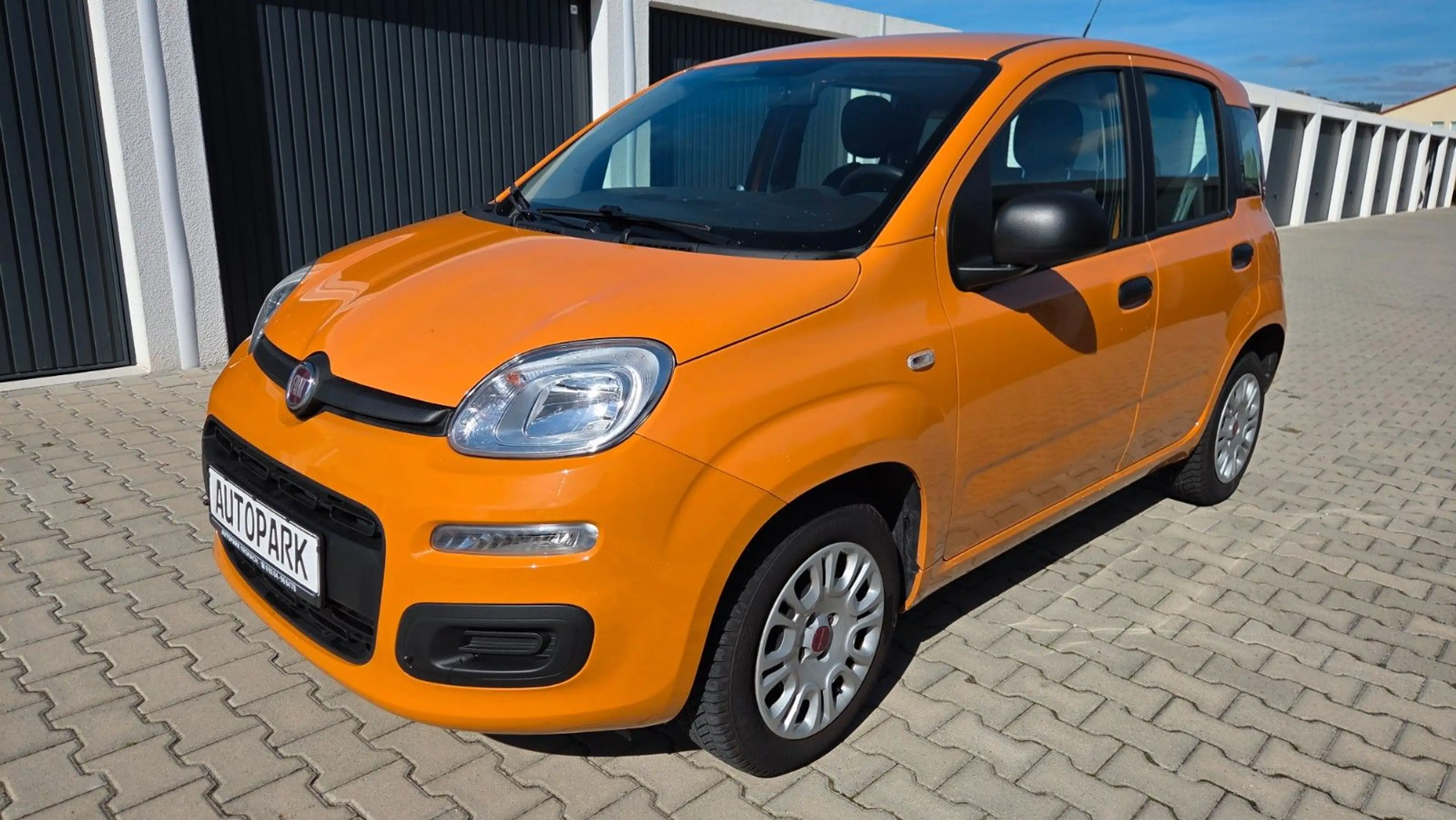 Fiat Panda 1.2 KLIMA Rentnerfahrzeug 20.750 km