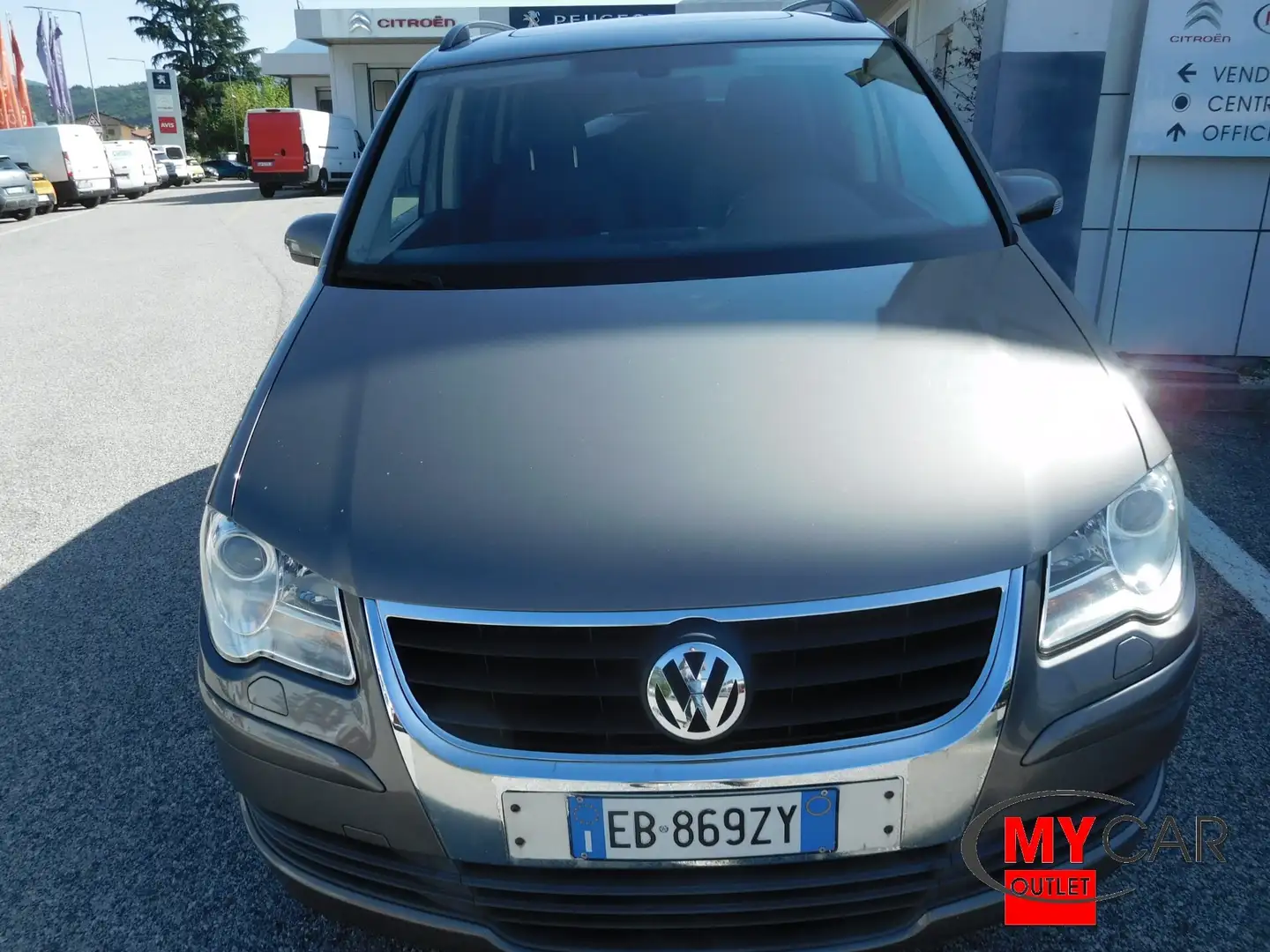 Volkswagen Touran 2.0 TDI DPF Highline 140cv Grey - 2