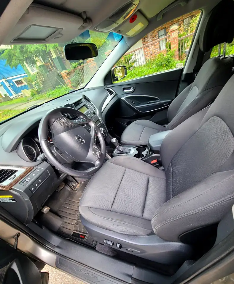 Hyundai SANTA FE снимка Hyundai SANTA FE