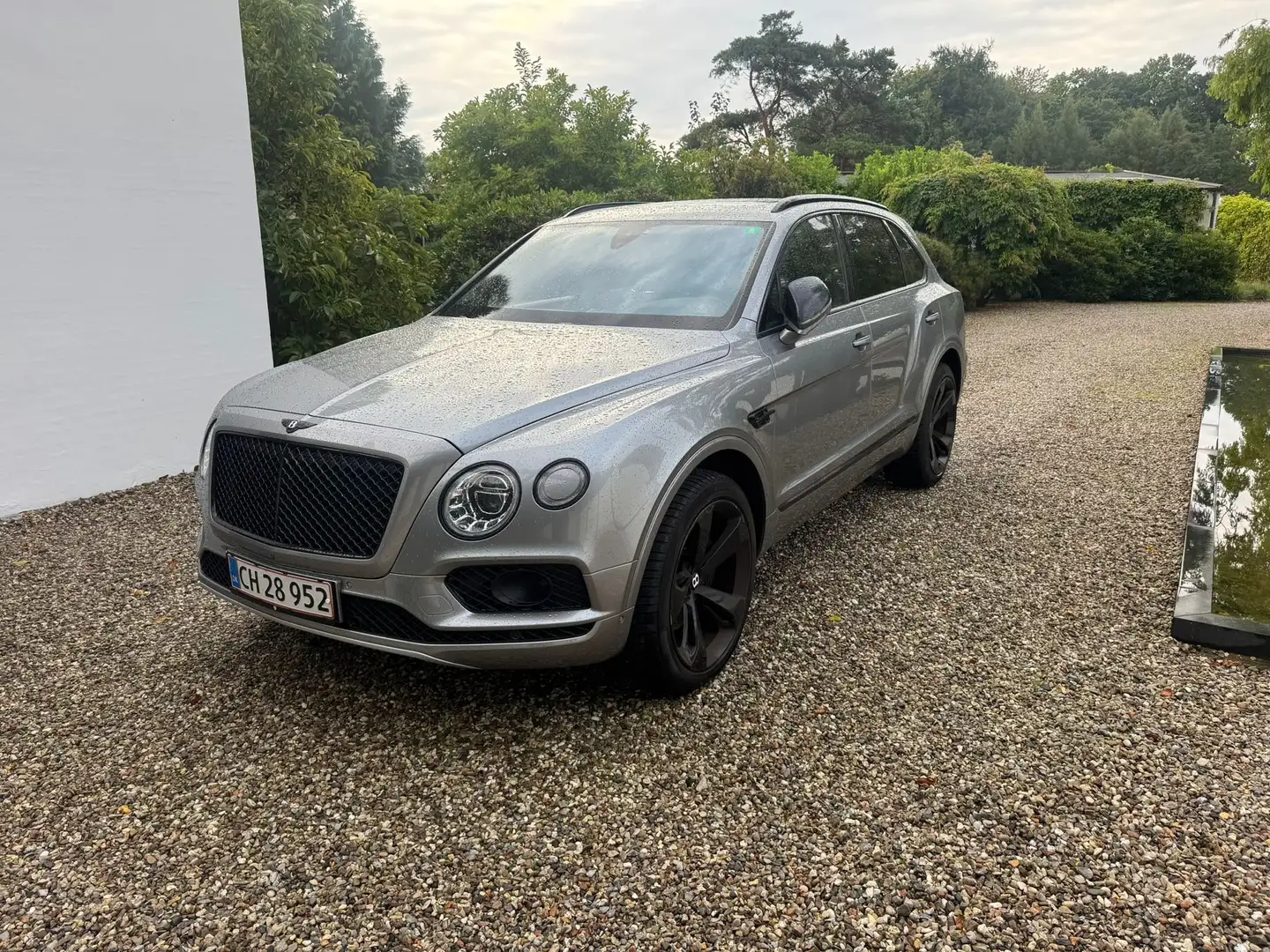 Bentley Bentayga W12 6.0 608 ch BVA / NETTO PRICE Zilver - 1