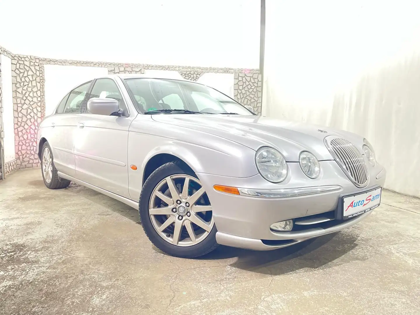 Jaguar S-Type V8 KLIMAA. VOLLLEDER TEMPOMAT SITZ.H PDC Plateado - 1