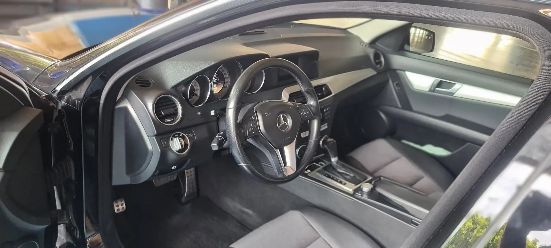 Mercedes-Benz C 220 Estate 220CDI BE Executive Avantgarde 7G P. - 1
