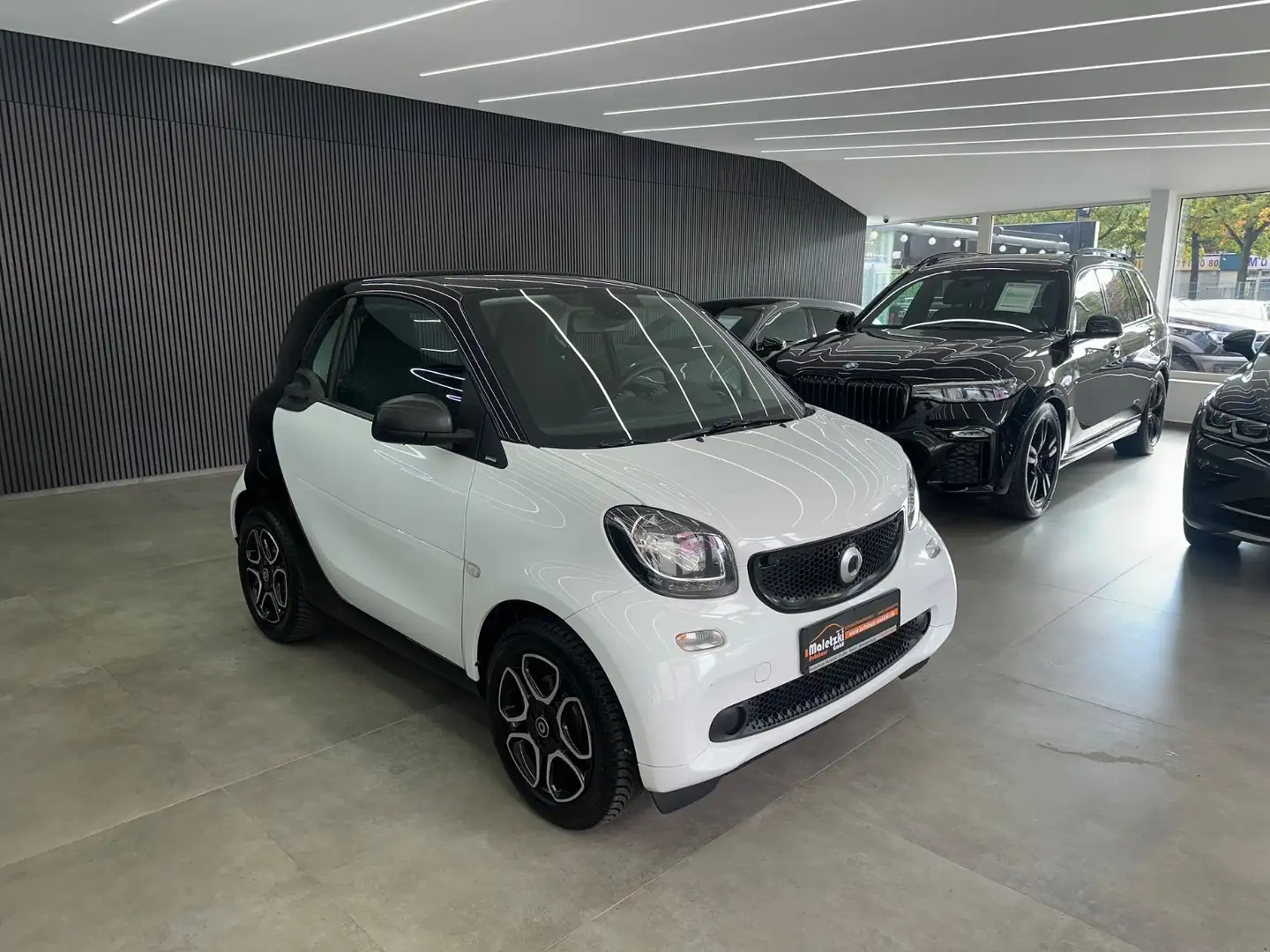smart forTwo Coupe*Panorama*Navi*1.Hand*Sitzheizung* Alb - 1