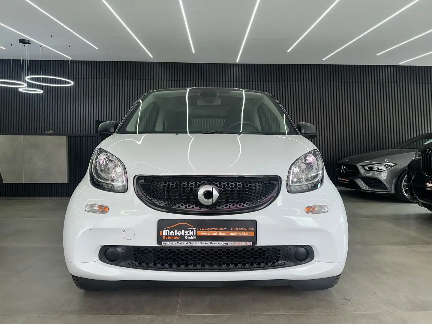 smart forTwo Coupe*Panorama*Navi*1.Hand*Sitzheizung* Alb - 2