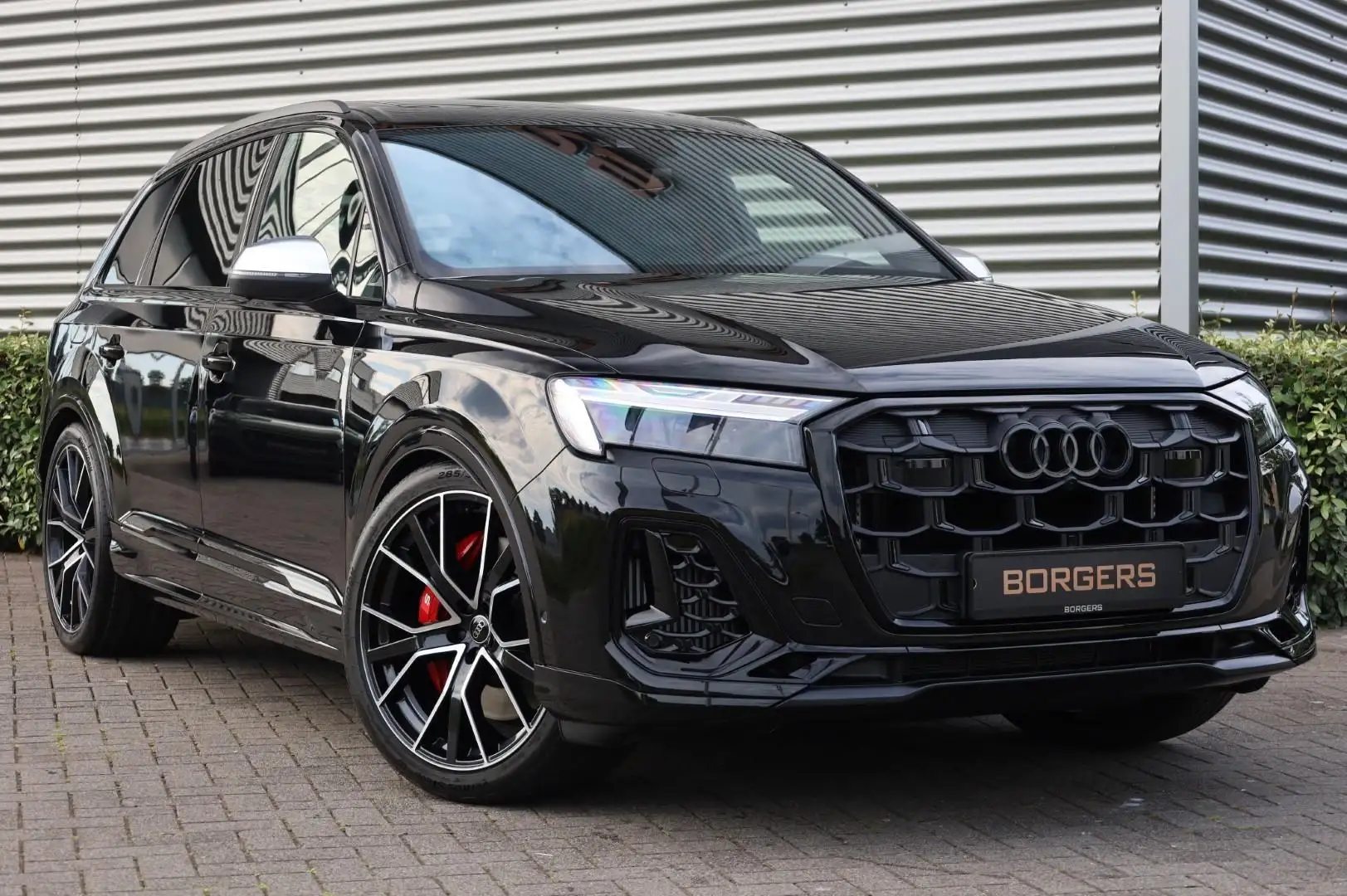 Audi SQ7 4Wsteering l Massage l Trekhaak l 5+2 l Volleder Zwart - 1