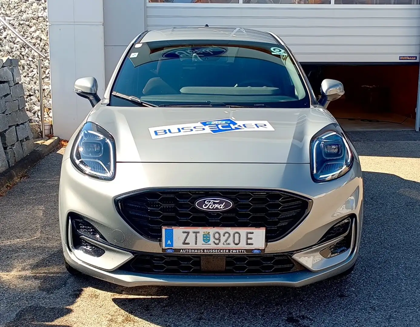 Ford Puma 1,0 EcoBoost Hybrid ST-Line Silber - 2