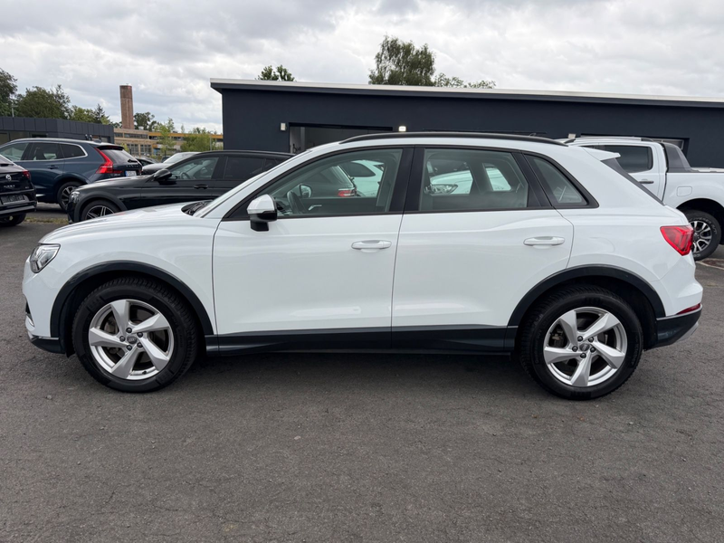 Audi Q3 40 TFSI quattro Standheizung Digital Kamera — photo 8