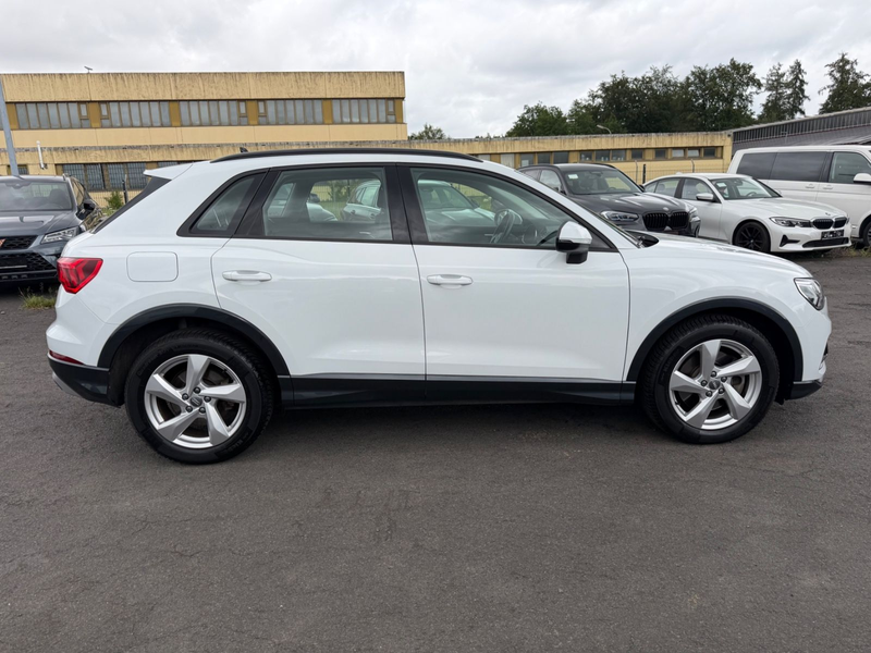 Audi Q3 40 TFSI quattro Standheizung Digital Kamera — photo 4
