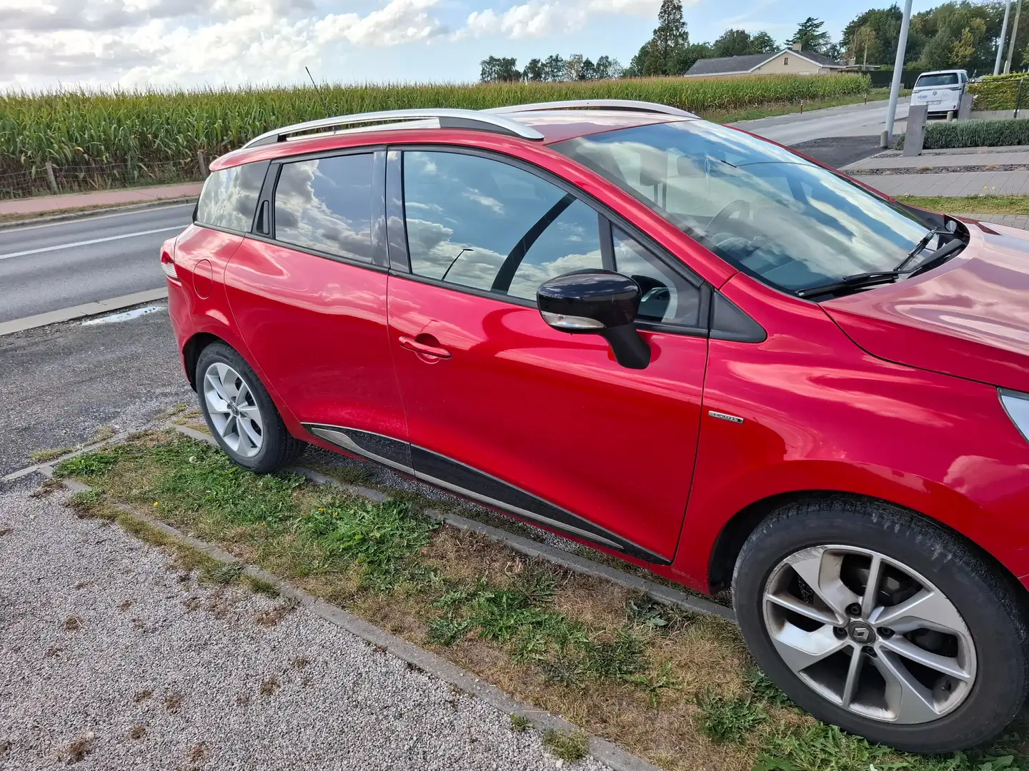 Renault Clio Clio Grandtour Energy TCe 90 Start Rouge - 1