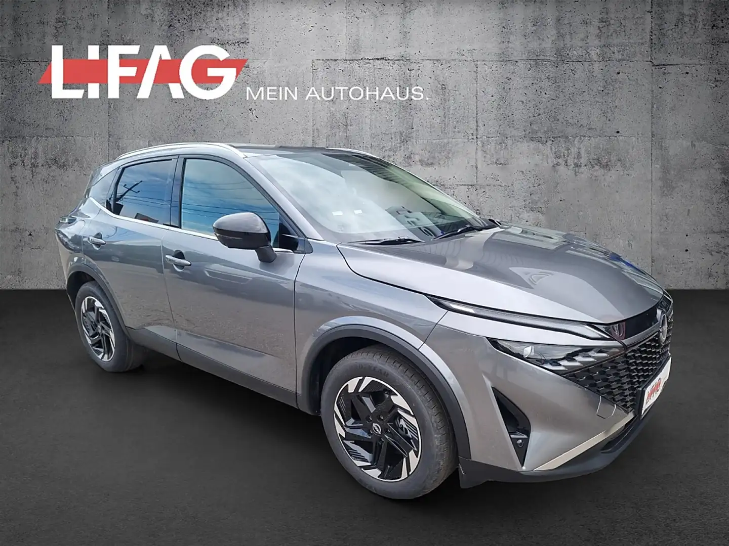 Nissan Qashqai 1,3 DIG-T MHEV N-Connecta+ *ab € 28.990,-* Grau - 1