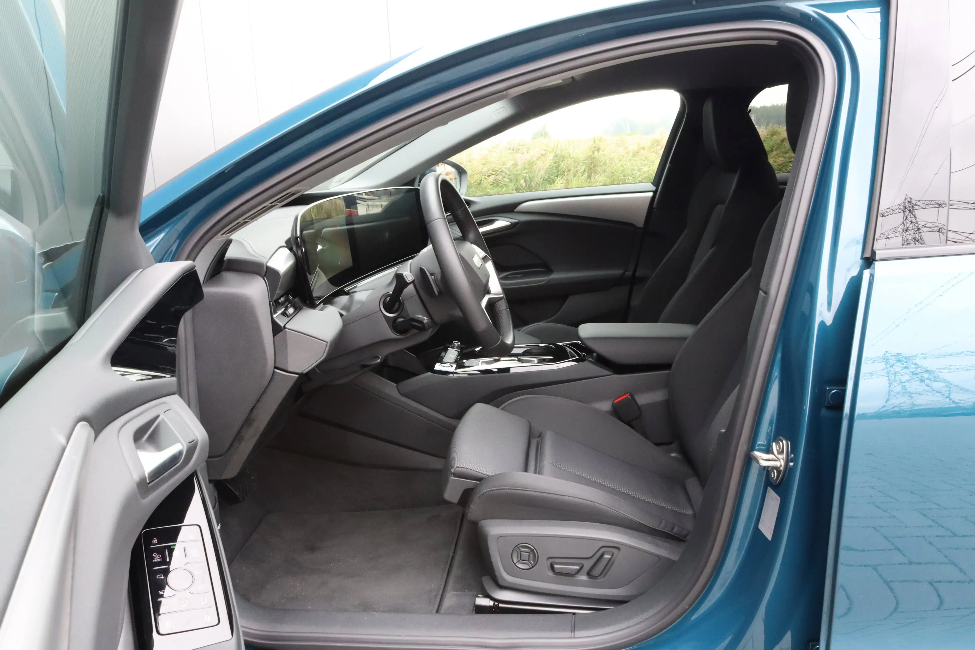 Audi A6 e-tron edition 83 kWh I 20 inch I Trekhaak I Garantie tot 08-2030 I Passenger display — photo 12