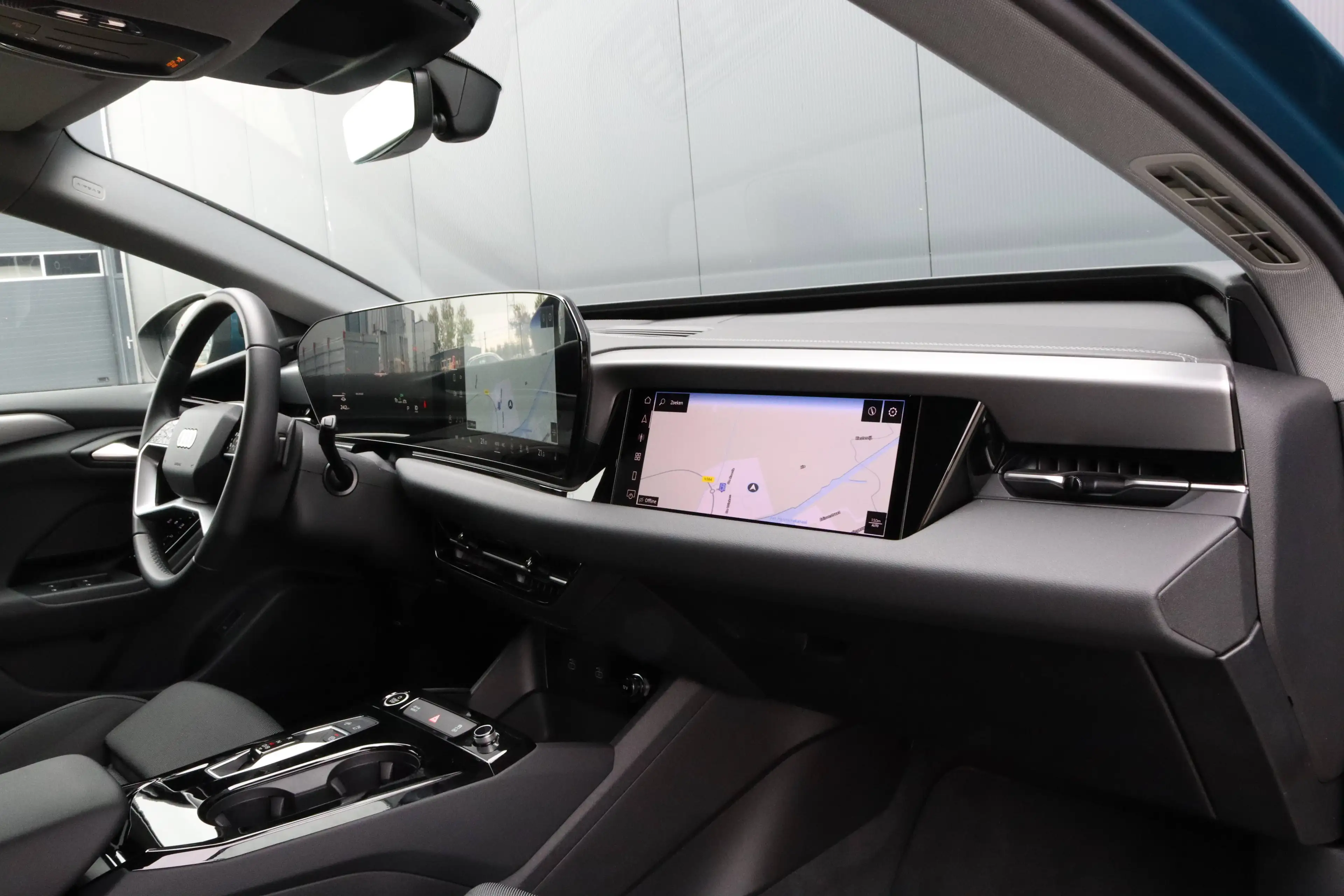Audi A6 e-tron edition 83 kWh I 20 inch I Trekhaak I Garantie tot 08-2030 I Passenger display — photo 15