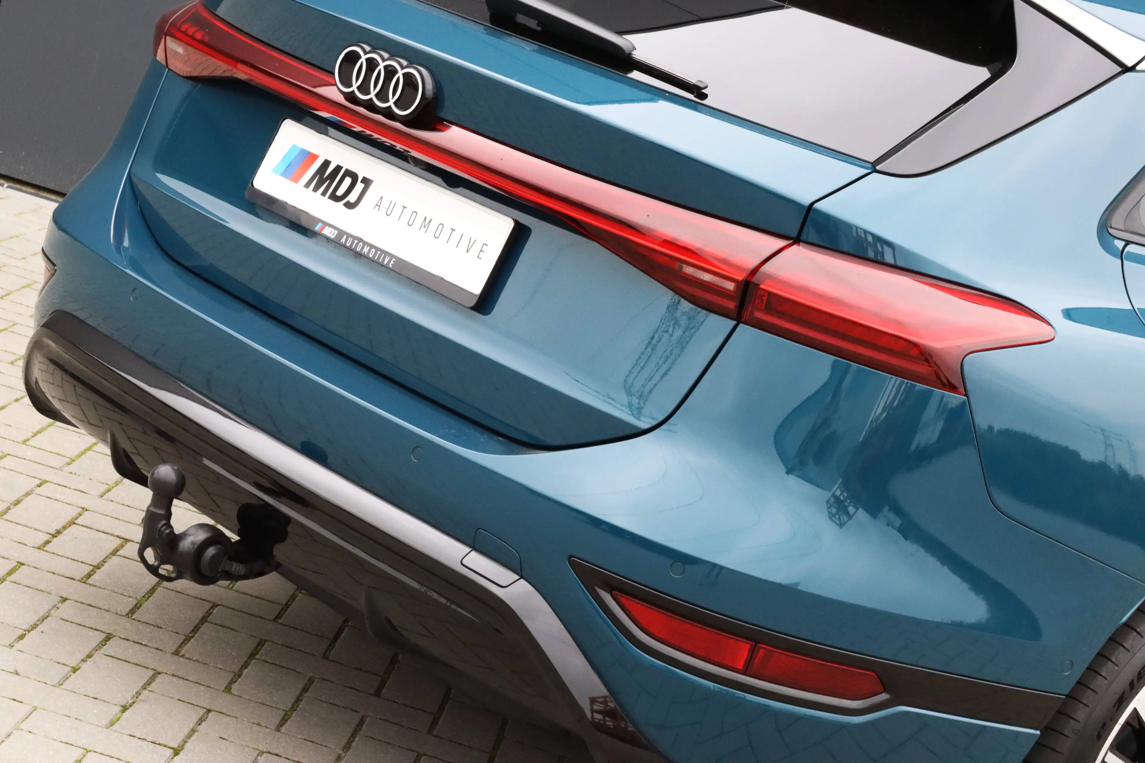 Audi A6 e-tron edition 83 kWh I 20 inch I Trekhaak I Garantie tot 08-2030 I Passenger display — photo 10