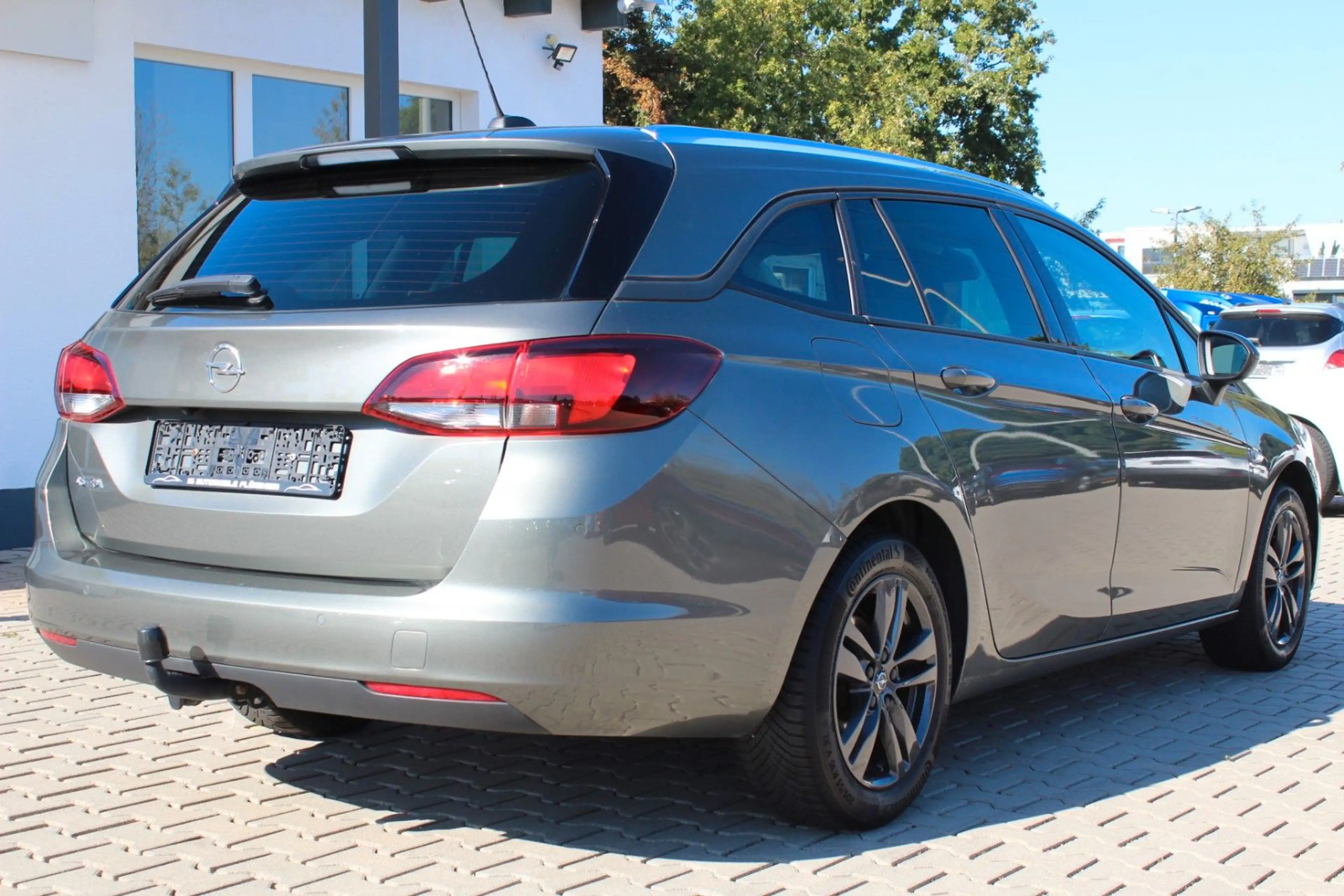Opel Astra K 1.2 ST  Navi Sitzhzg R.Kamera AHK ACC — photo 6