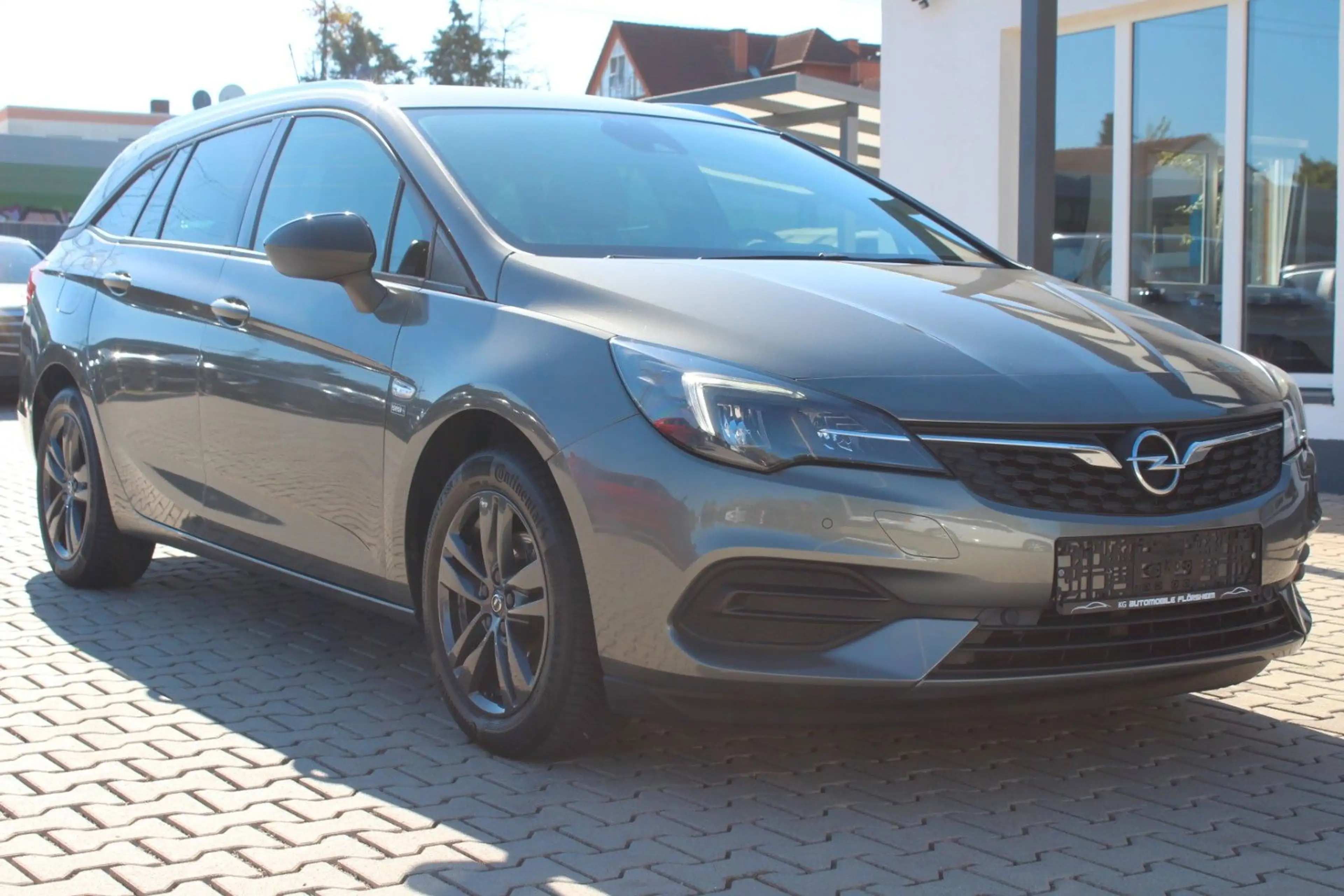 Opel Astra K 1.2 ST  Navi Sitzhzg R.Kamera AHK ACC — photo 4