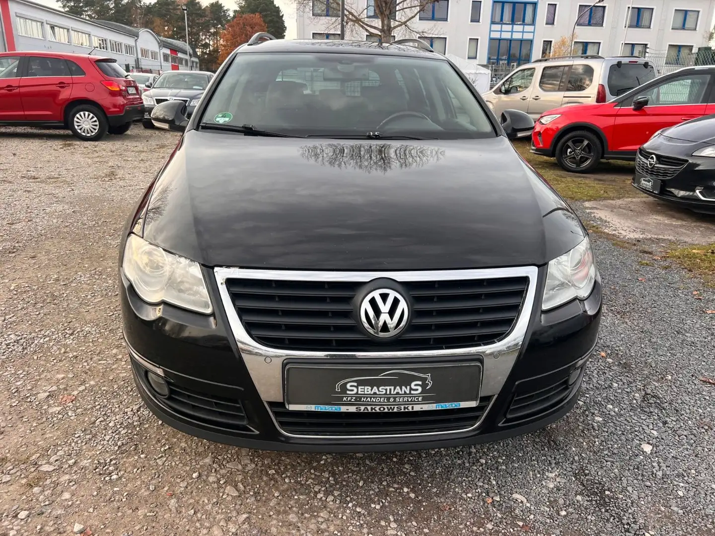 Volkswagen Passat Variant 2.0 TDI DPF 125kW Navi Klimaauto Noir - 2