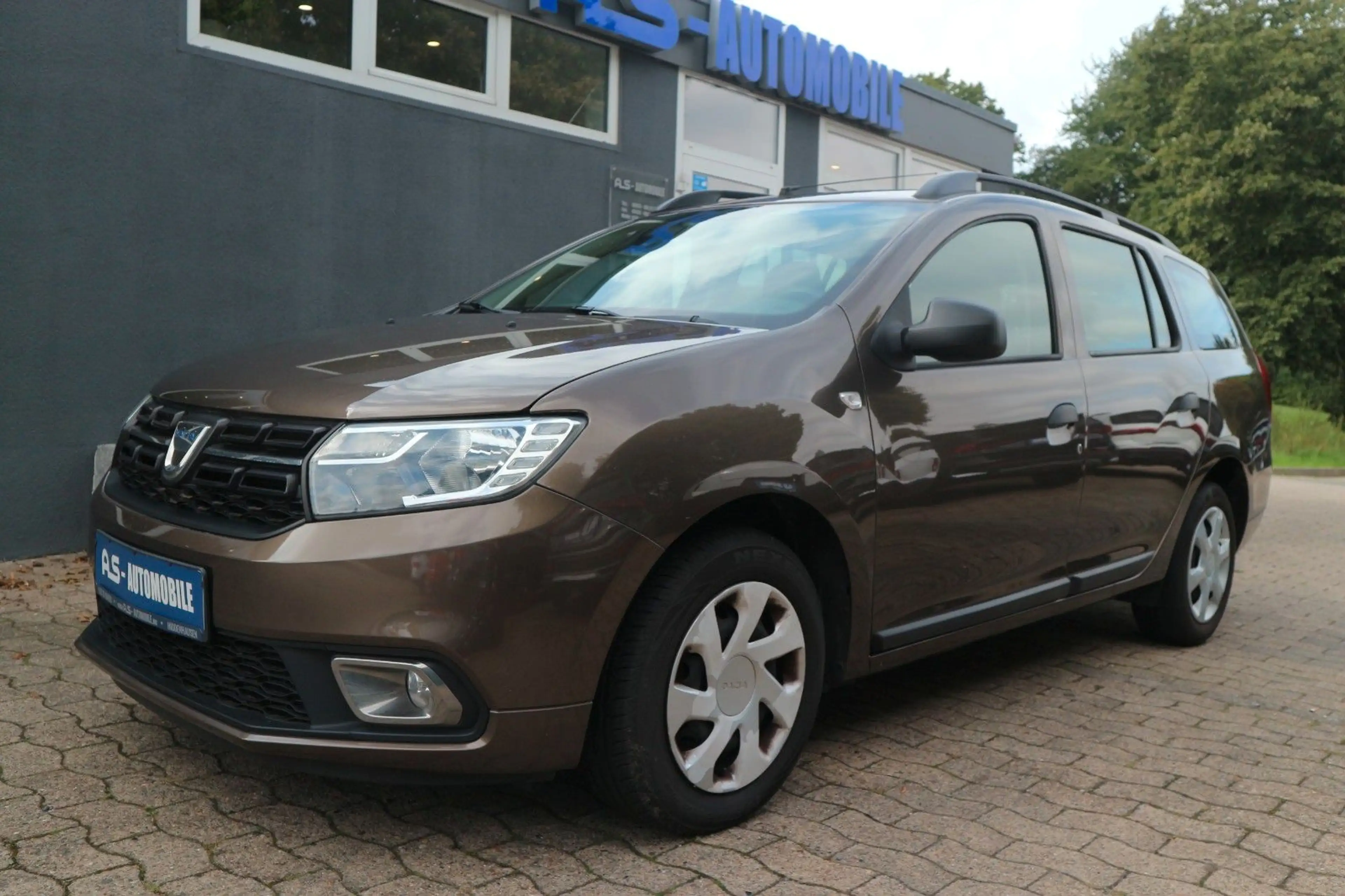 Dacia Logan MCV II Kombi Essential *1.HD|KLIMA|LED|BT* — photo 4