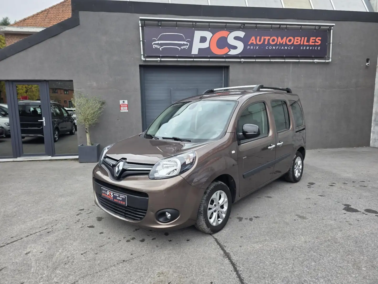 Renault Kangoo 1.2Tce INTENS 5 PLACES BOÎTE AUTO*GPS*PDC*... Brun - 2