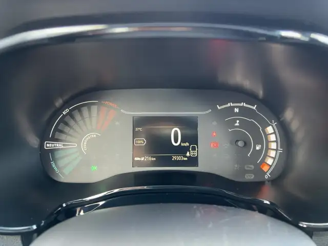 Dacia Spring view 13