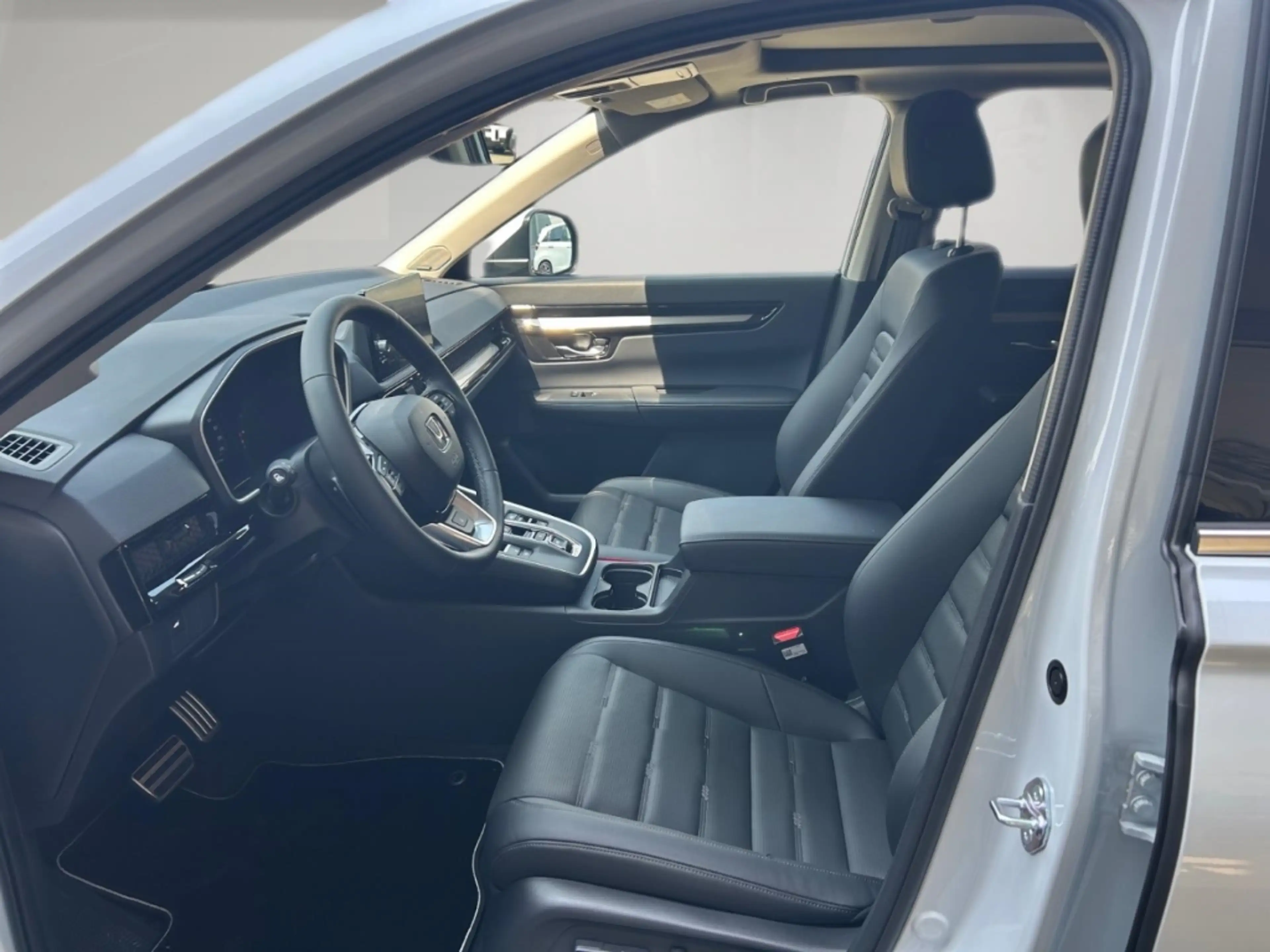 Honda CR-V 2WD Plug-in-Hybrid 2.0 e PHEV Advance Tech Park-As — photo 8