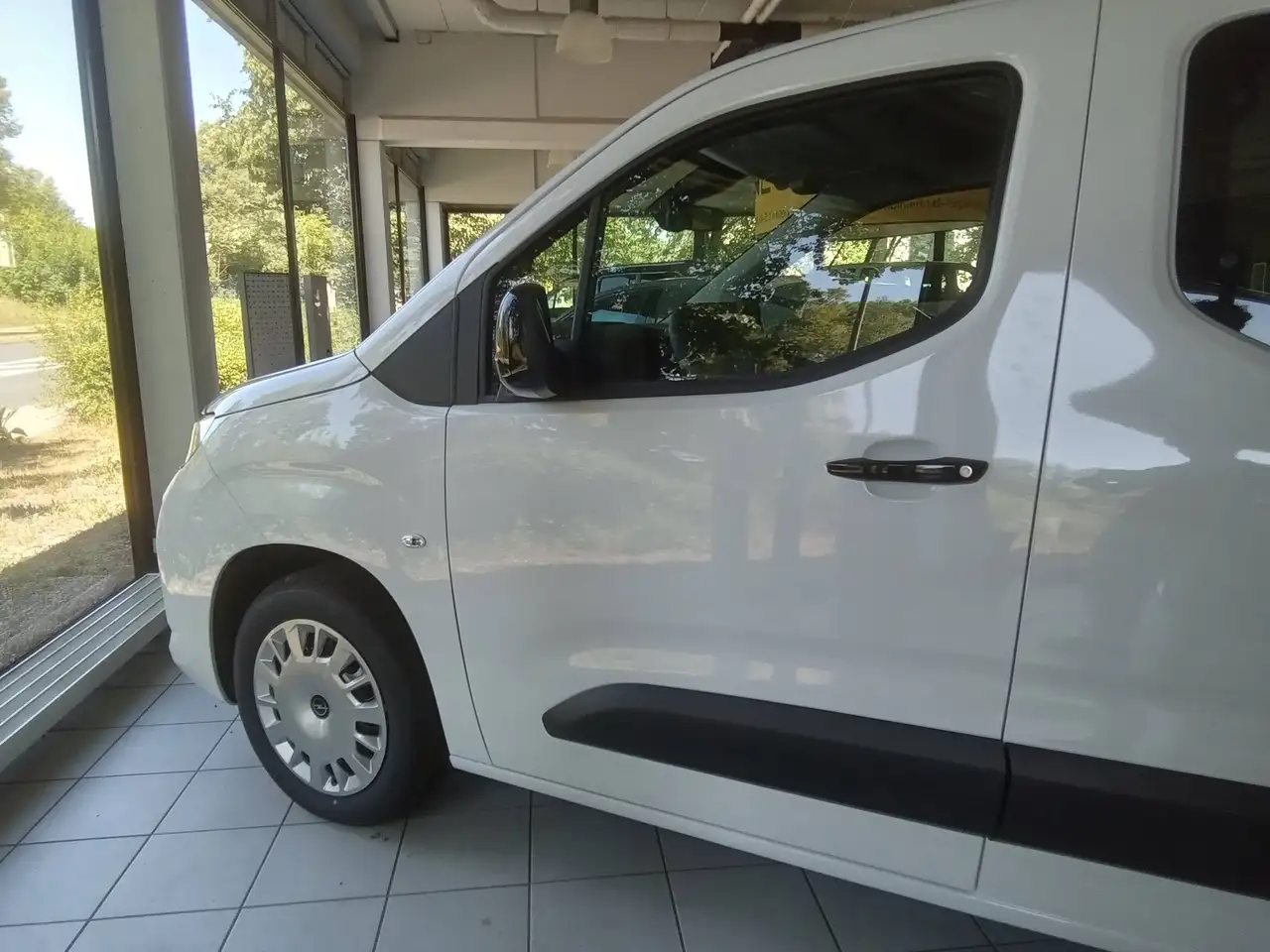 Opel Combo 2026 — фото 10