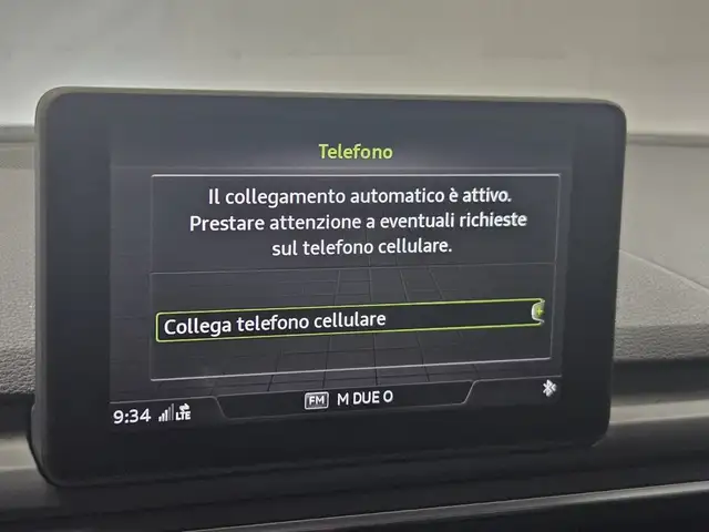 Audi A4 view 12