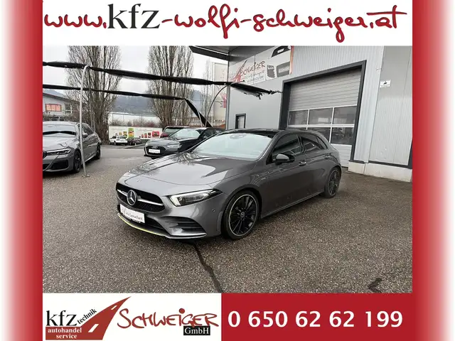 Mercedes-Benz A 250 AMG Line / Pano / Ambiente / Multibeam LED / Ni...