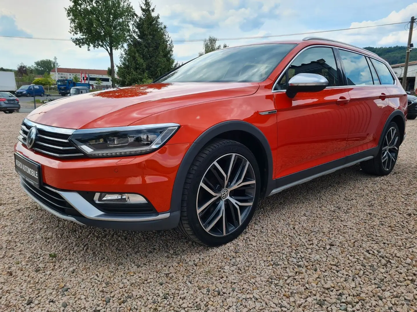 Volkswagen Passat Variant Alltrack BMT/Start-Stopp 4Motion Oranje - 1