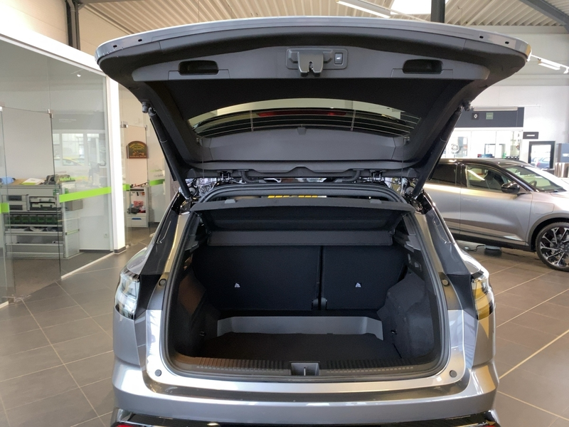 Renault Austral Esprit Alpine Mild Hybrid 150 Automatik GJR Sitzheizung Panorama — photo 13