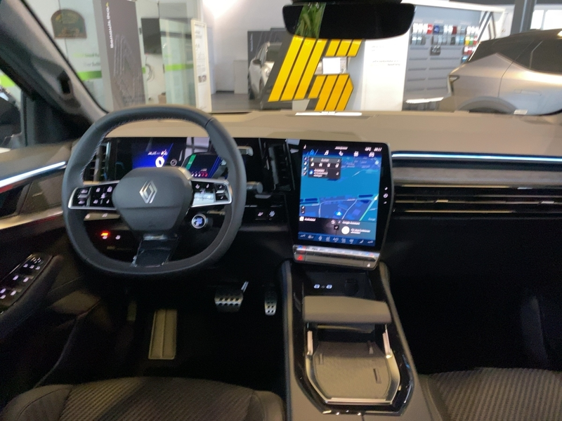 Renault Austral Esprit Alpine Mild Hybrid 150 Automatik GJR Sitzheizung Panorama — photo 8