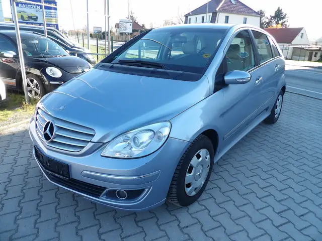 Mercedes-Benz B 170 Klima Sitzheizung Radio PDC Hu Au Neu
