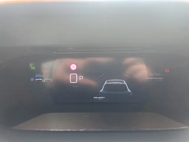 Peugeot 208 view 15