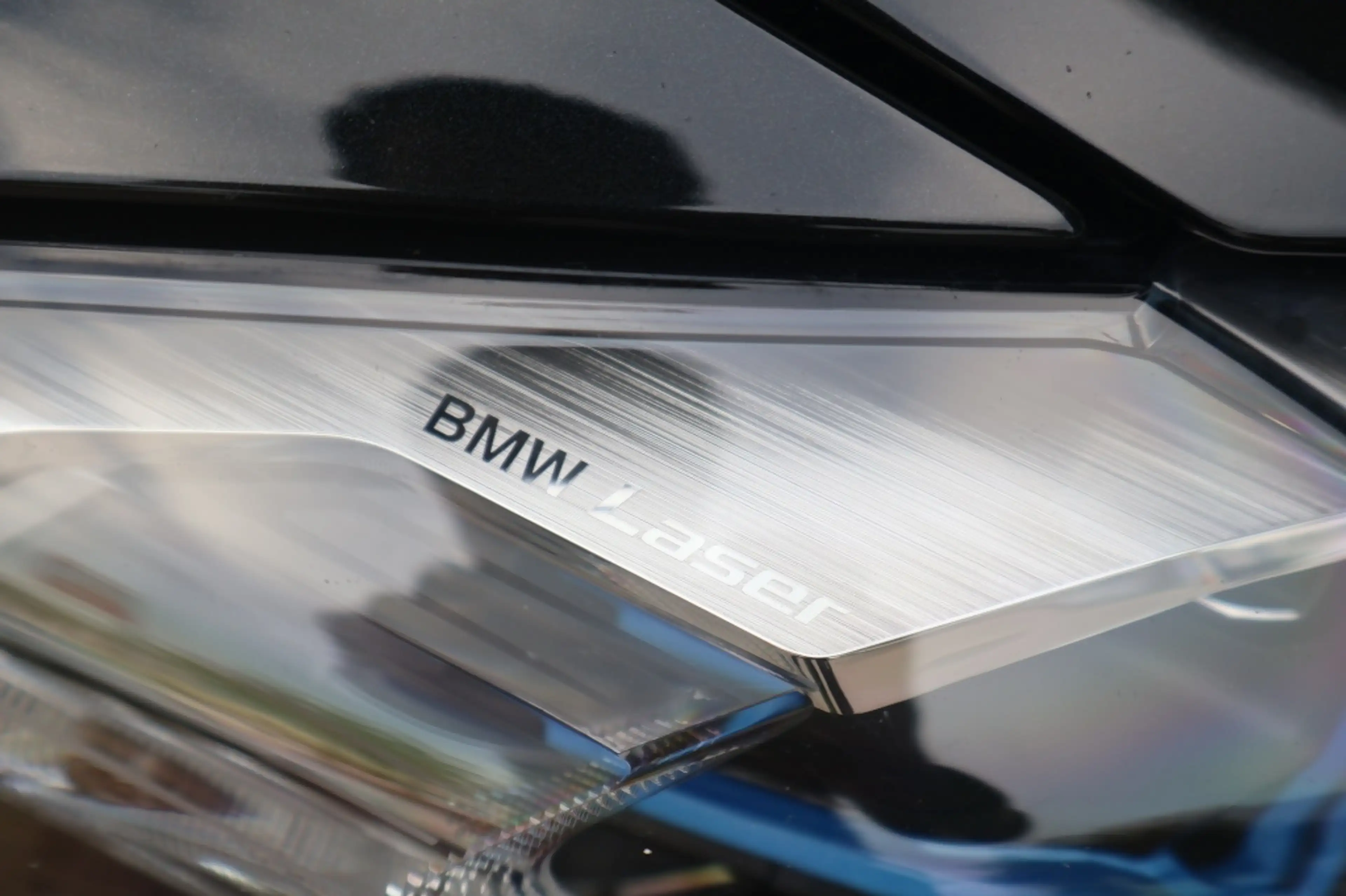 BMW i4 (G26) BEV eDrive40 340pk SoH 97% I Pano I Laser LE — photo 31
