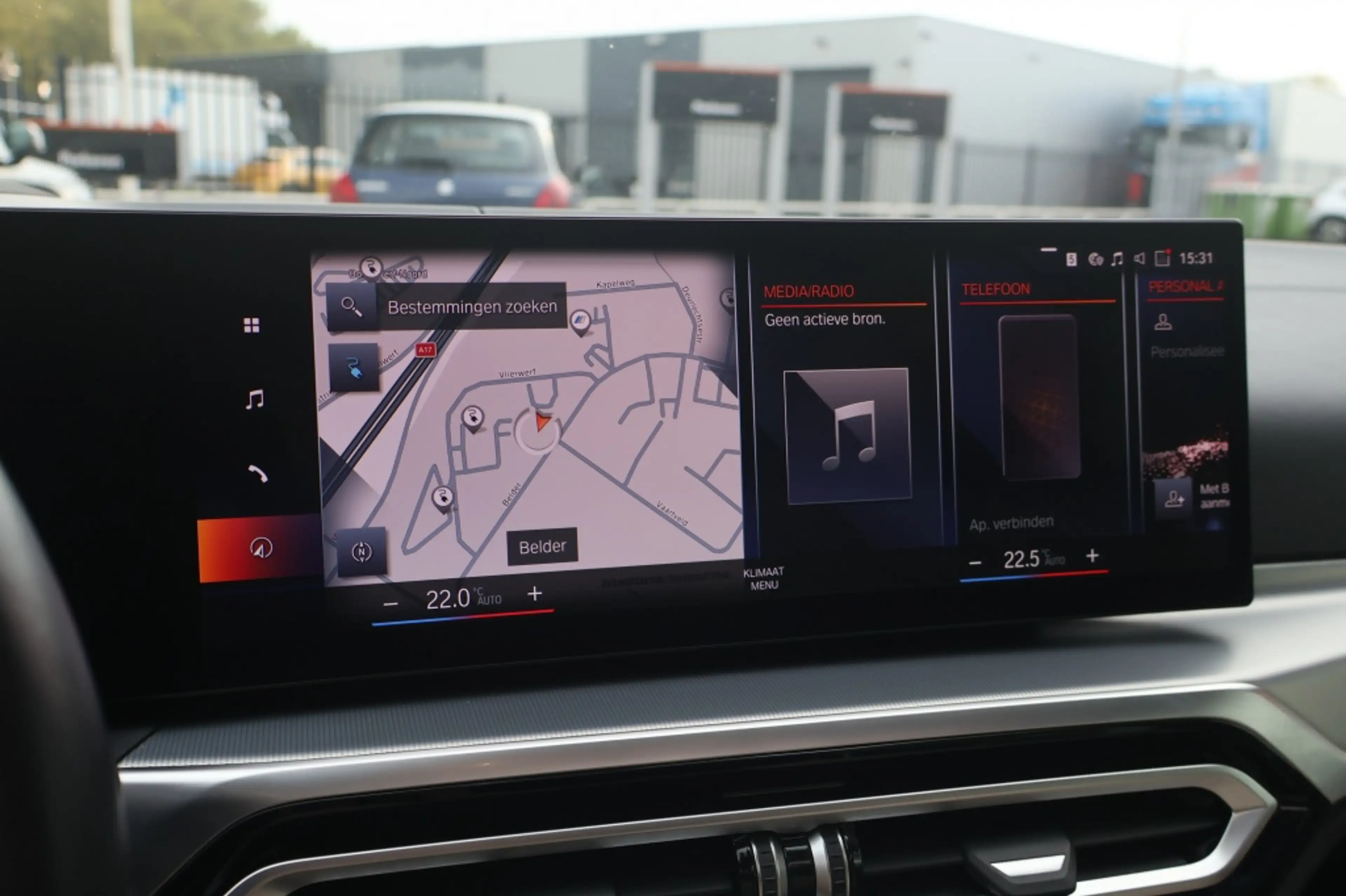 BMW i4 (G26) BEV eDrive40 340pk SoH 97% I Pano I Laser LE — photo 16