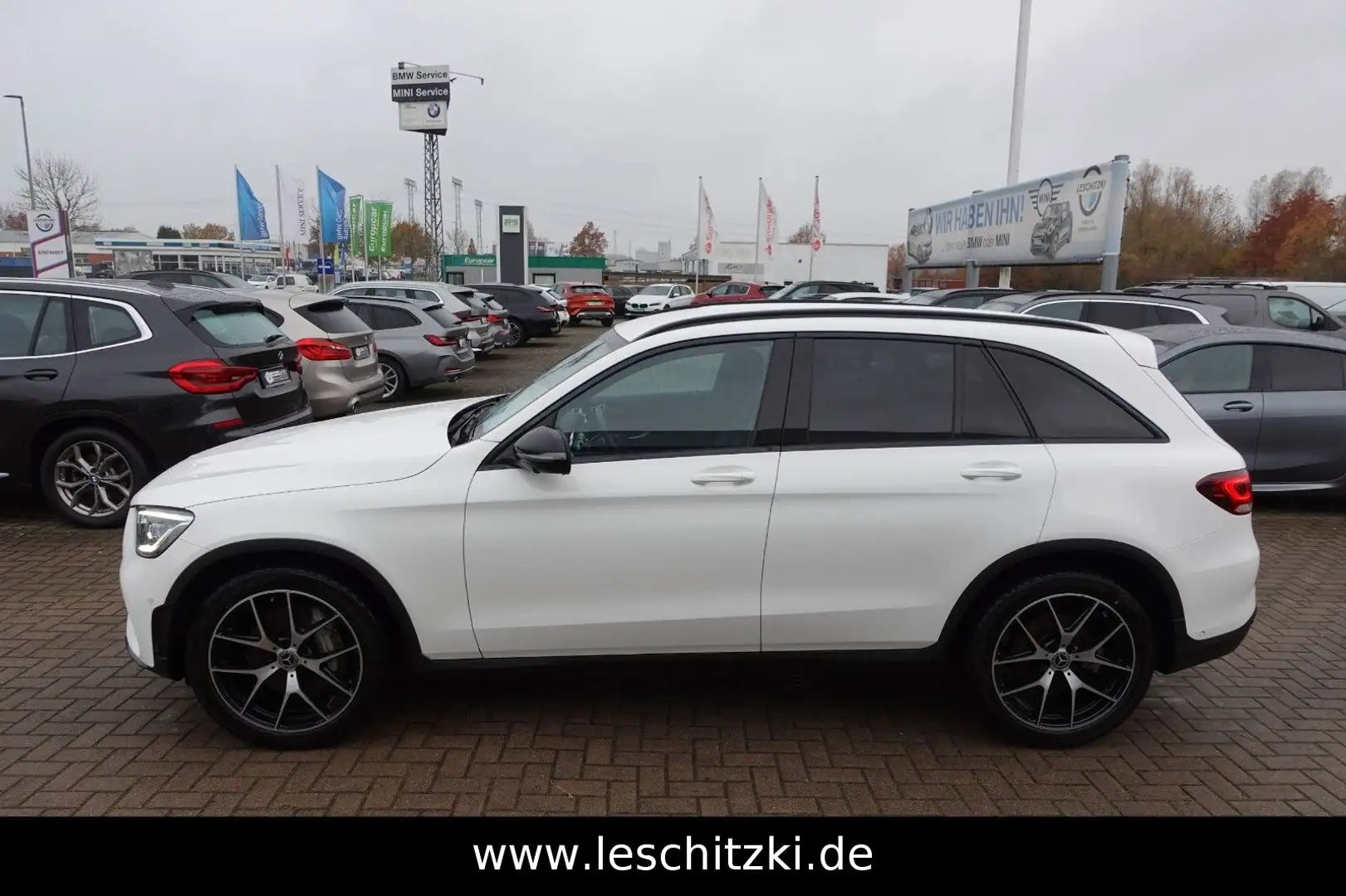 Mercedes-Benz GLC 300 d 4Matic AMG Line Blanc - 2