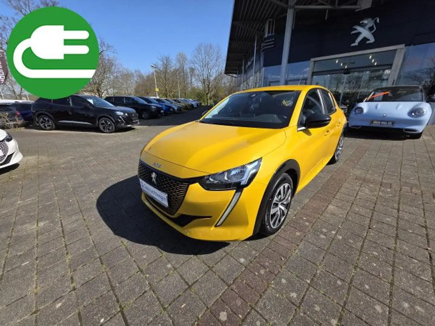 Peugeot 208 e- Active 136 / Tempomat / Apple CarPlay / Andr Amarillo - 1