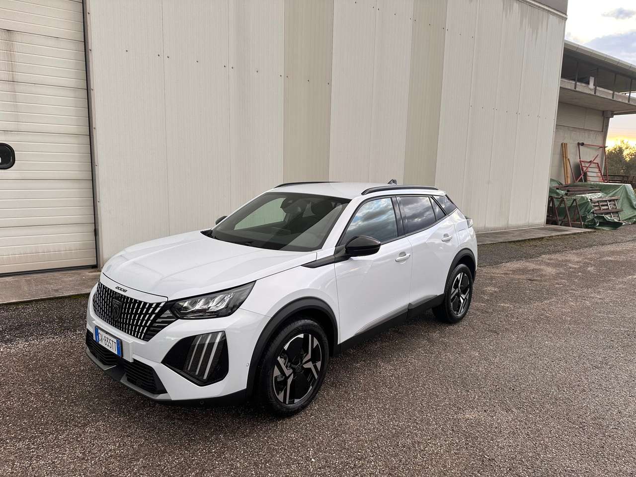 Peugeot 2008 1.2 Turbo Allure 130 cv EAT8