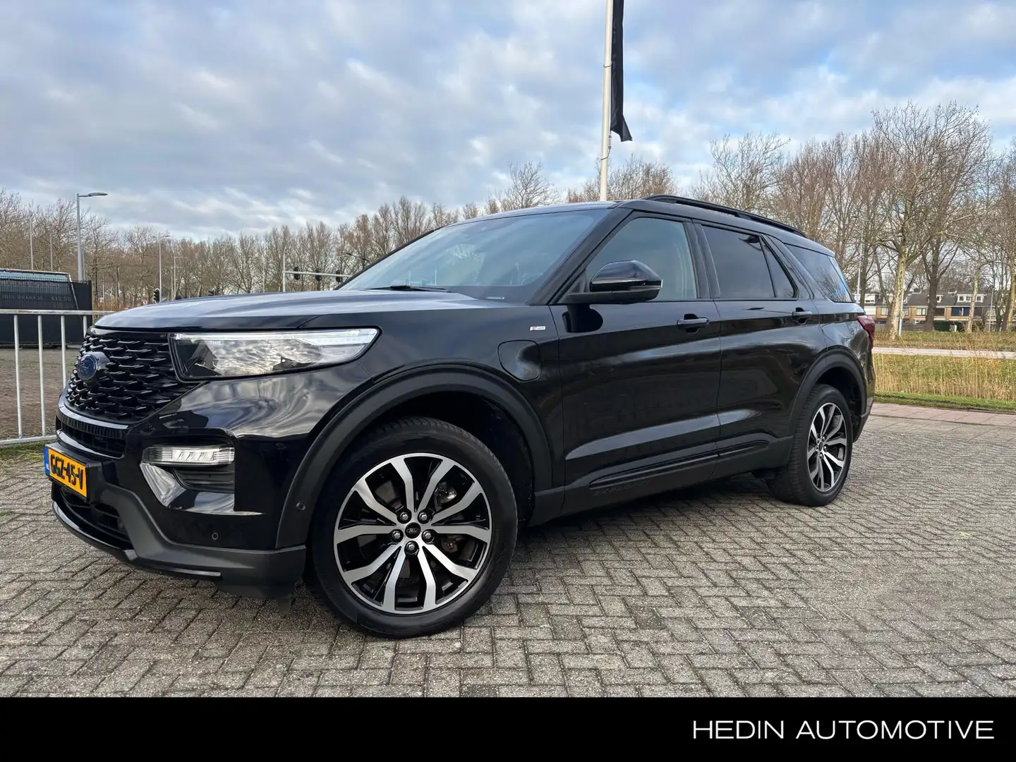 Ford Explorer 3.0 V6 EcoBoost 457PK PHEV ST-Line Automaat Zwart - 1