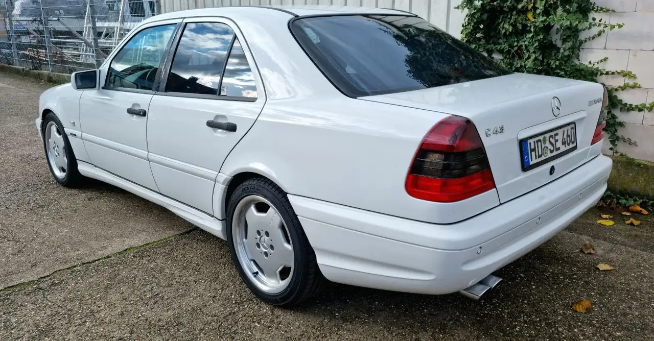 Mercedes-Benz C 43 AMG Sammlerfahrzeug (Jahreswagenzustand), foto 3