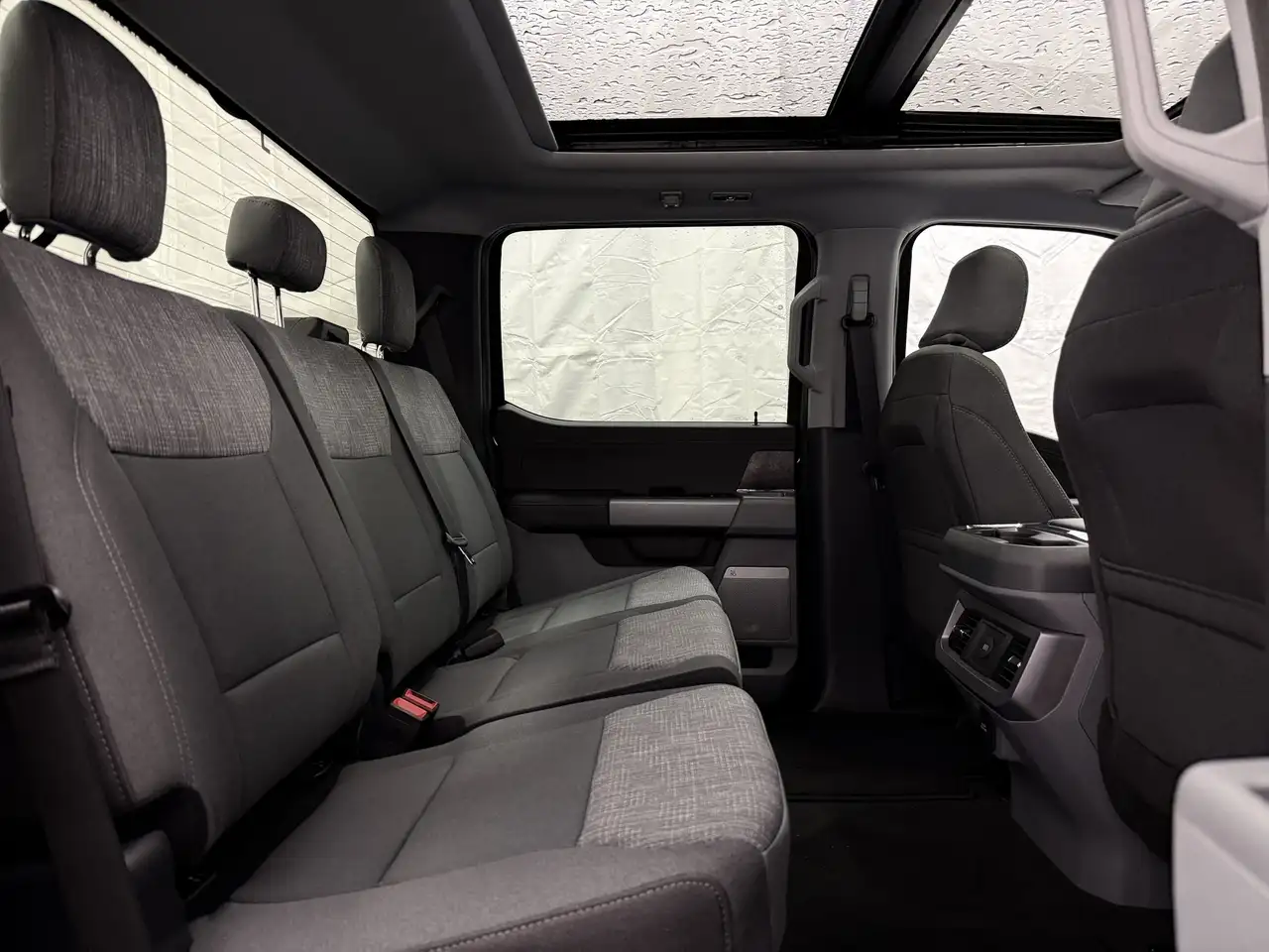 Ford F 350 снимка Ford F 350