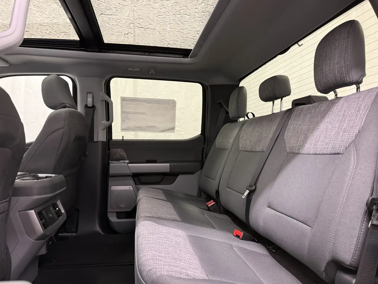 Ford F 350 снимка Ford F 350