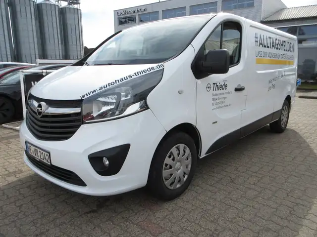 Opel Vivaro main image