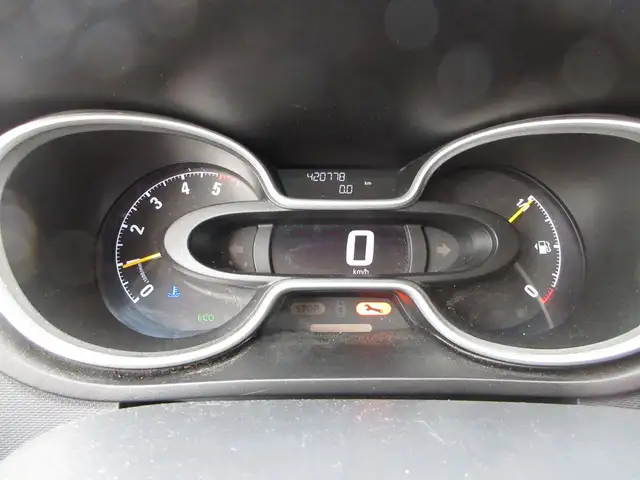 Opel Vivaro view 8